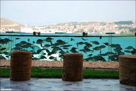 Паркан акваріум в Туреччині