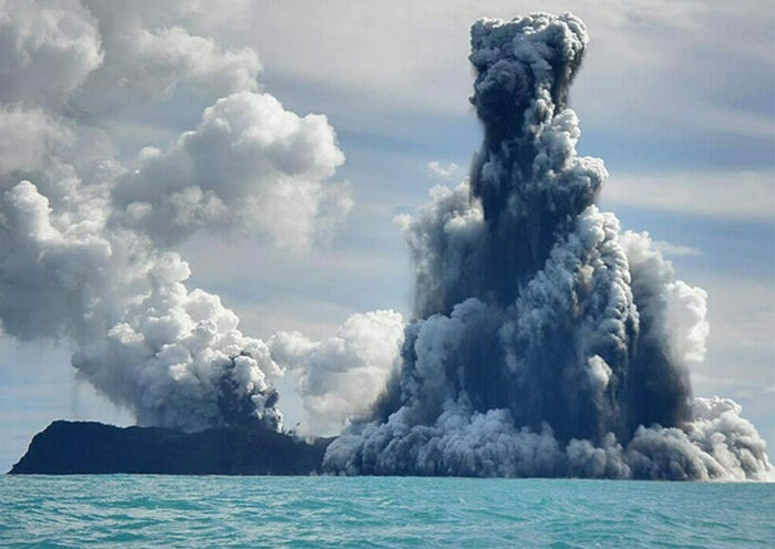 Яка сила виверження підводного вулкана | Цікаво знати. Світ цікавих фактів